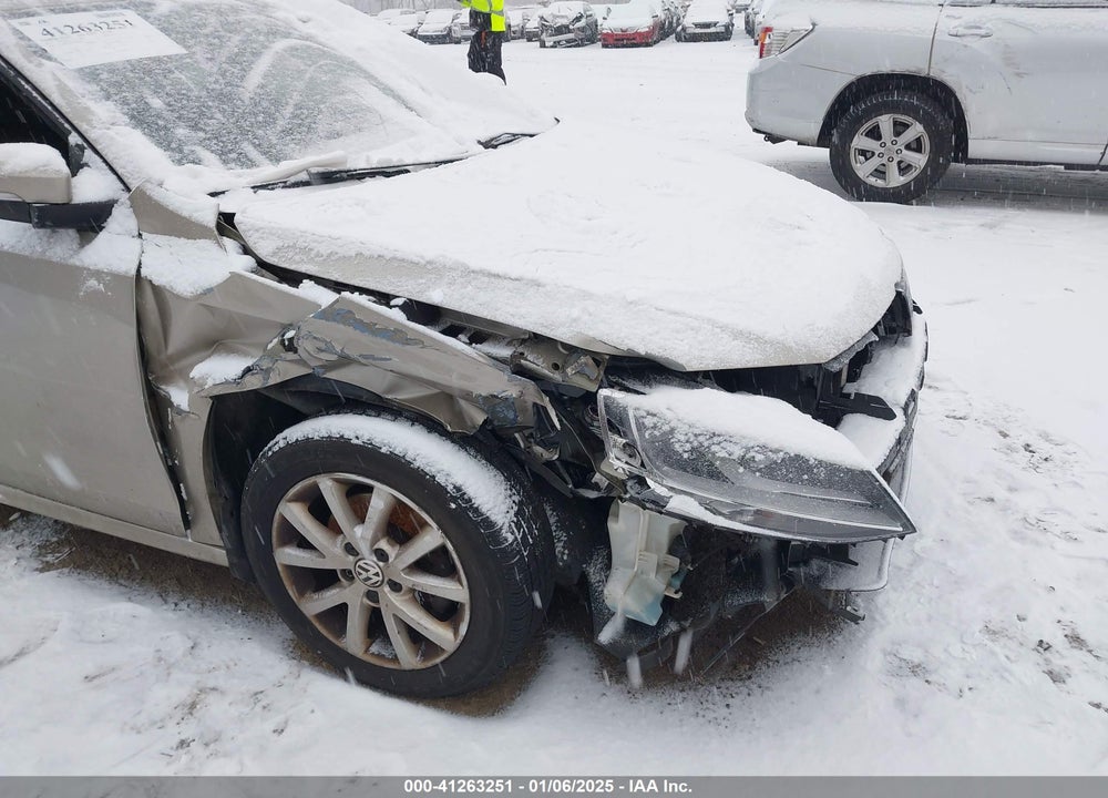 2012 VOLKSWAGEN JETTA 2.5L SE VIN: 3VWDP7AJ6CM459478