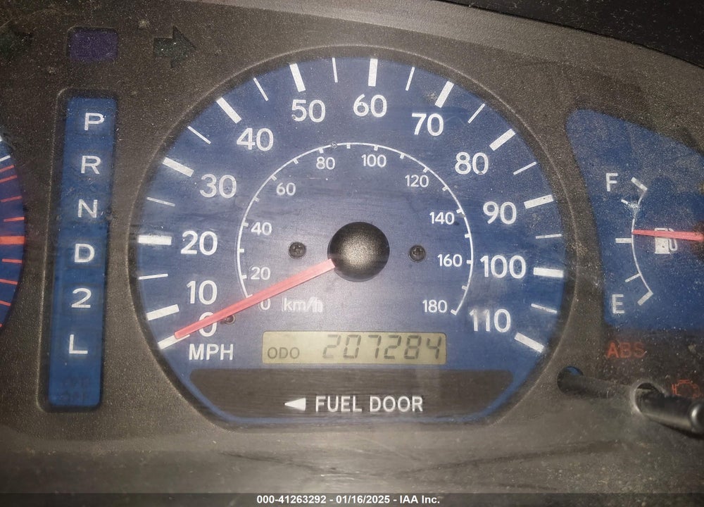 2003 TOYOTA SIENNA LE VIN: 4T3ZF13C63U533939