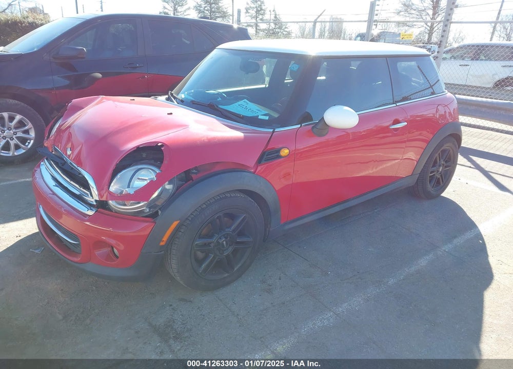 2012 MINI COOPER VIN: WMWSU3C57CT260773
