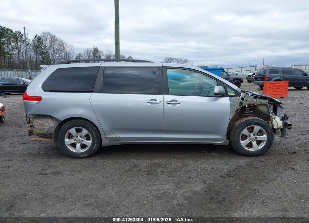 2012 TOYOTA SIENNA LE V6 8 PASSENGER VIN: 5TDKK3DC5CS202245