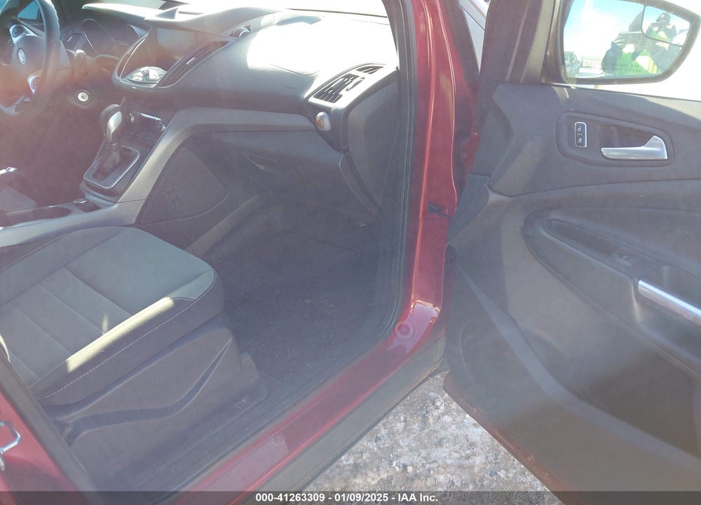 2014 FORD ESCAPE VIN: 1FMCU0GX8EUB38854