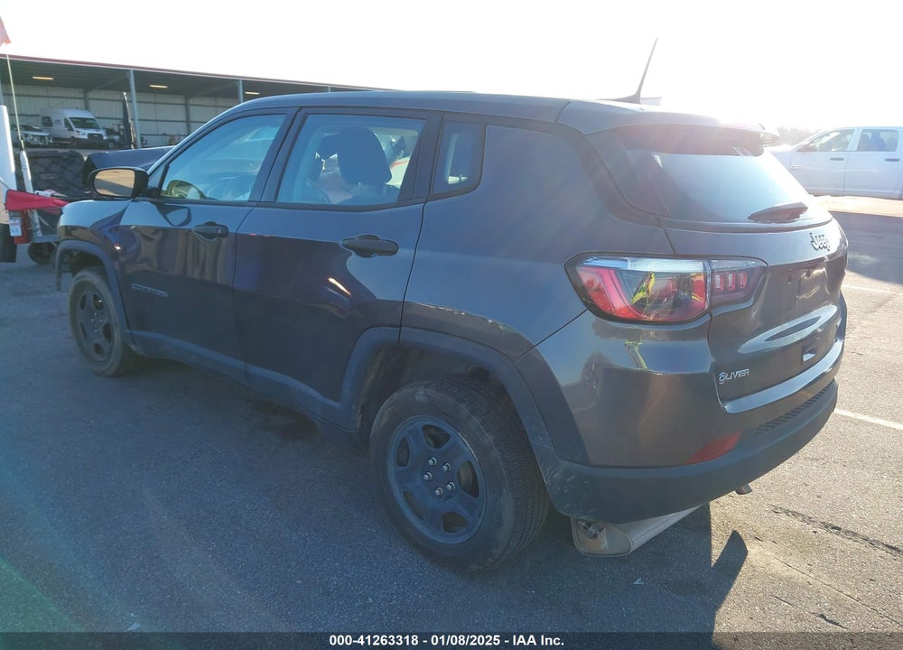 2019 JEEP COMPASS VIN: 3C4NJCAB9KT819549