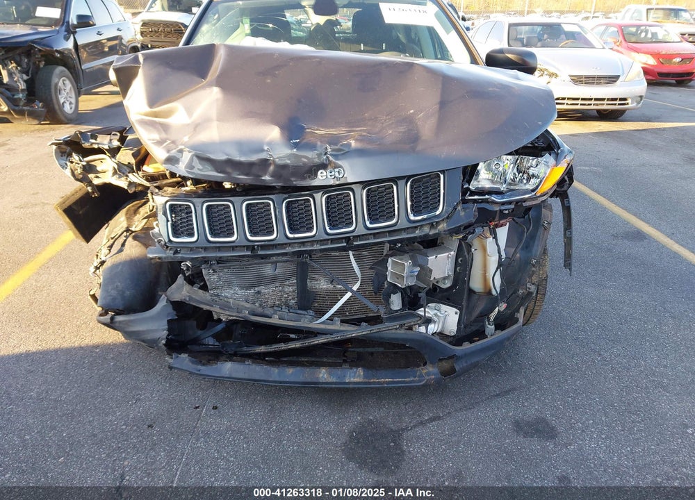 2019 JEEP COMPASS VIN: 3C4NJCAB9KT819549
