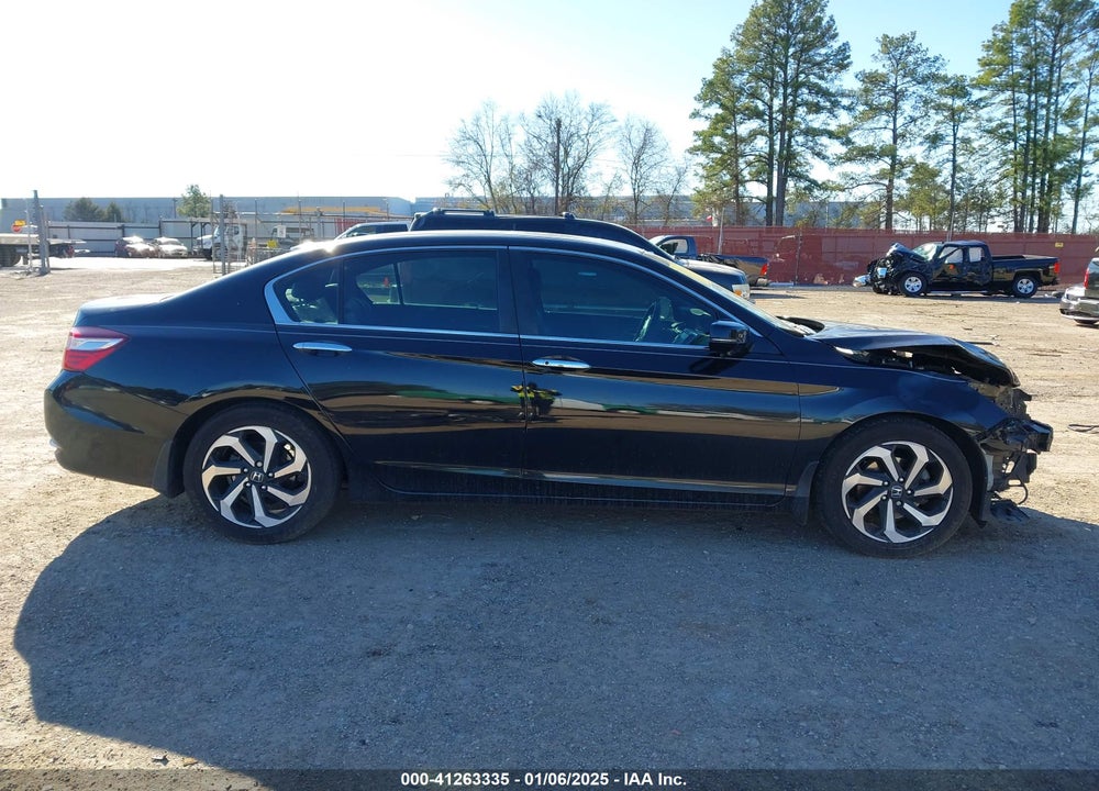 2016 HONDA ACCORD VIN: 1HGCR2F81GA115255