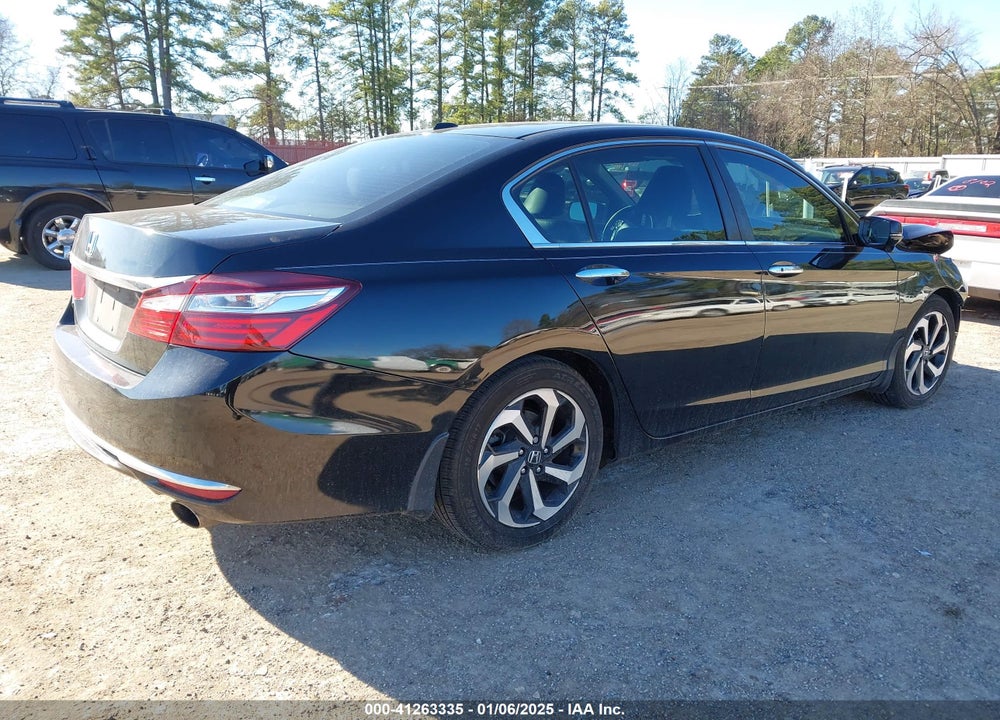 2016 HONDA ACCORD VIN: 1HGCR2F81GA115255