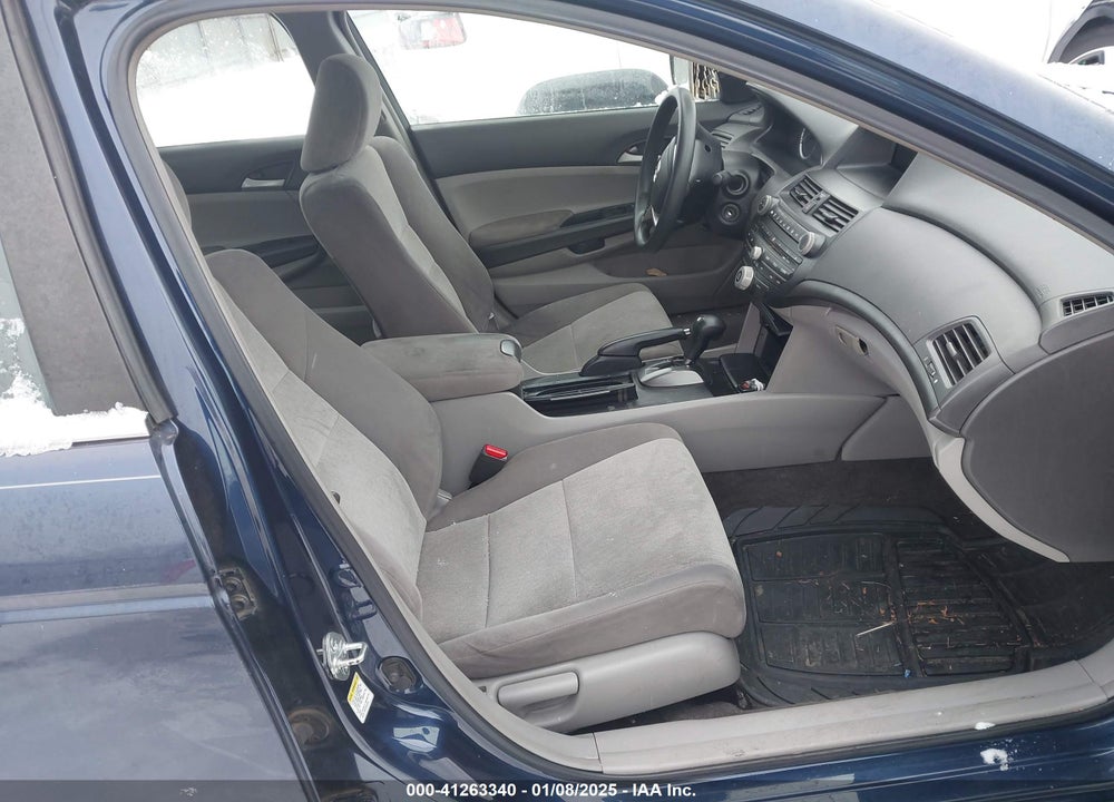 2009 HONDA ACCORD 2.4 LX VIN: 1HGCP26339A104593