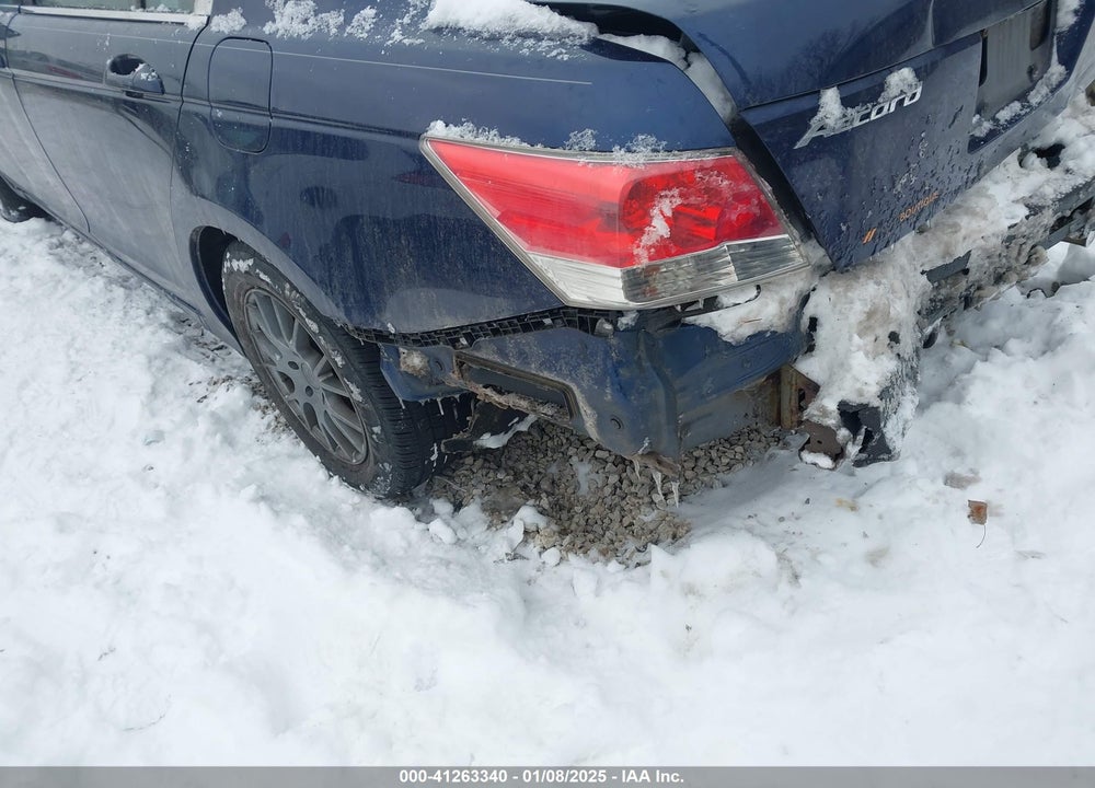 2009 HONDA ACCORD 2.4 LX VIN: 1HGCP26339A104593