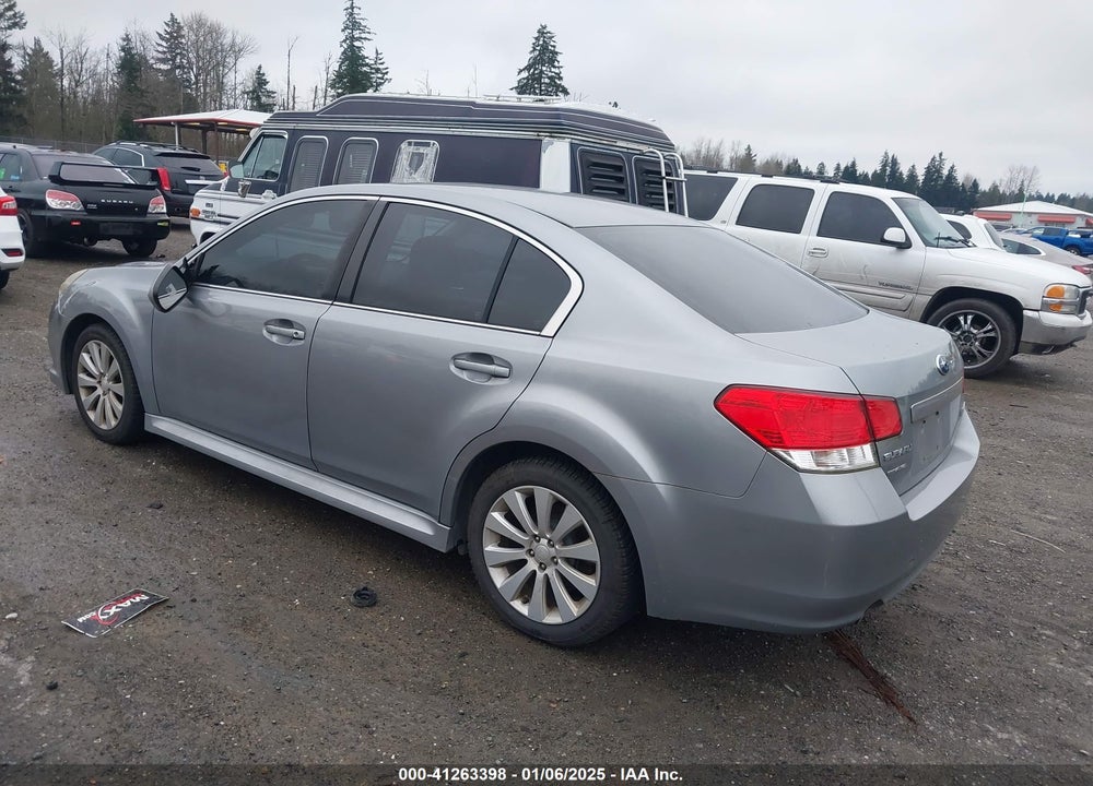 2010 SUBARU LEGACY 2.5I LIMITED VIN: 4S3BMBK69A3232980