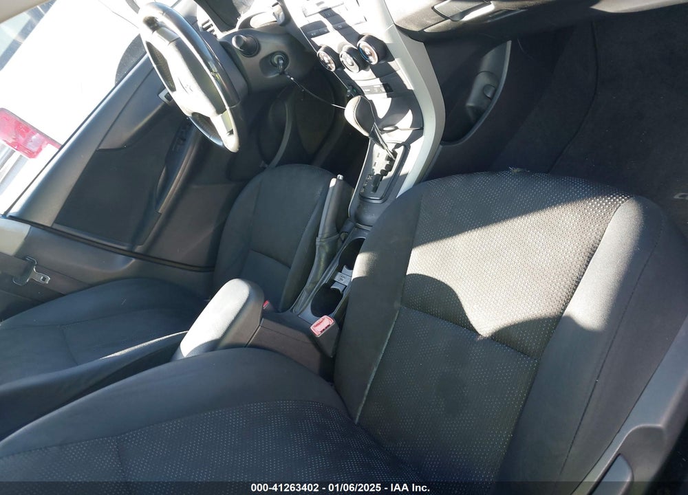 2009 TOYOTA COROLLA S VIN: 2T1BU40E39C035604