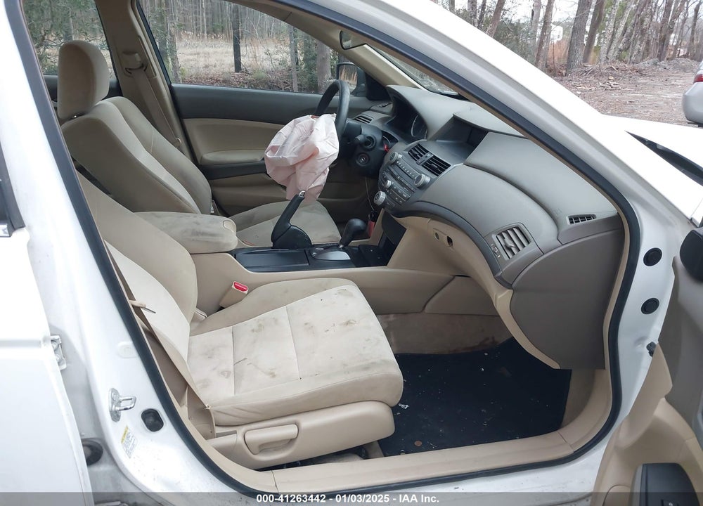 2009 HONDA ACCORD 2.4 LX-P VIN: 1HGCP26489A158545