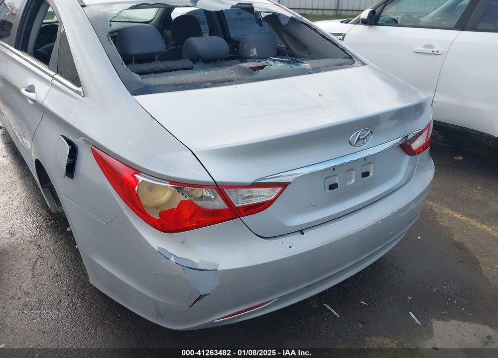 2013 HYUNDAI SONATA VIN: 5NPEB4AC7DH528384