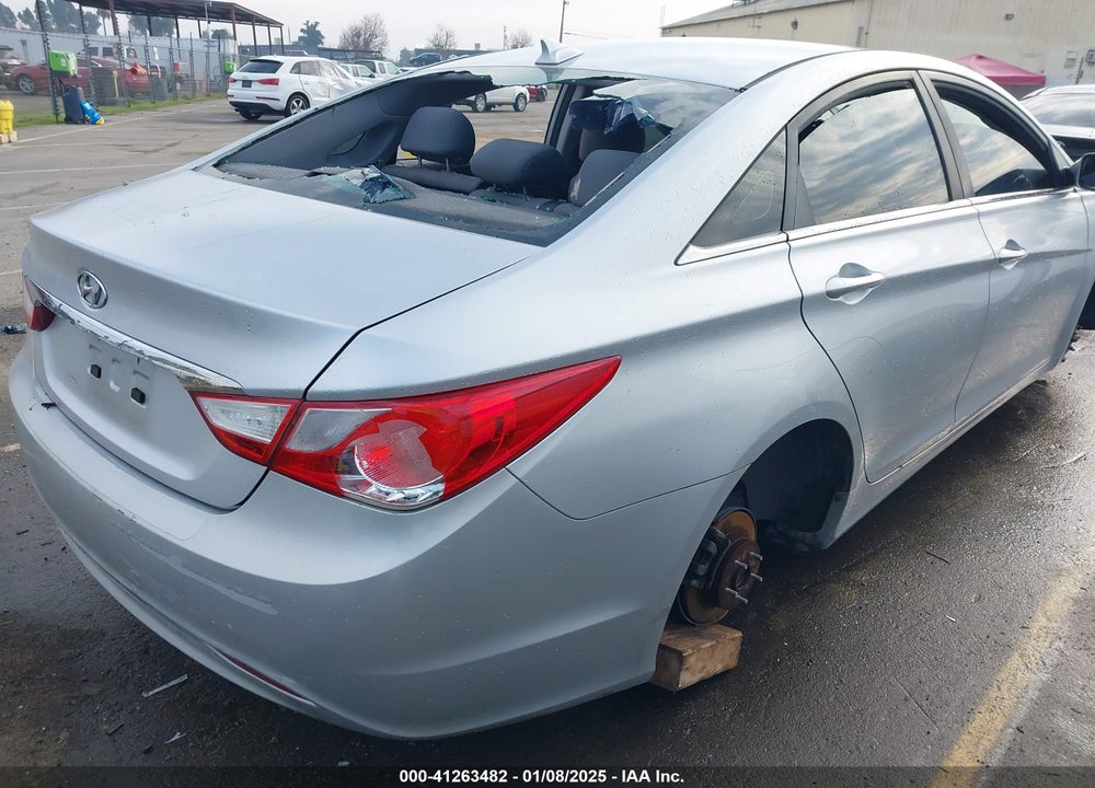 2013 HYUNDAI SONATA VIN: 5NPEB4AC7DH528384