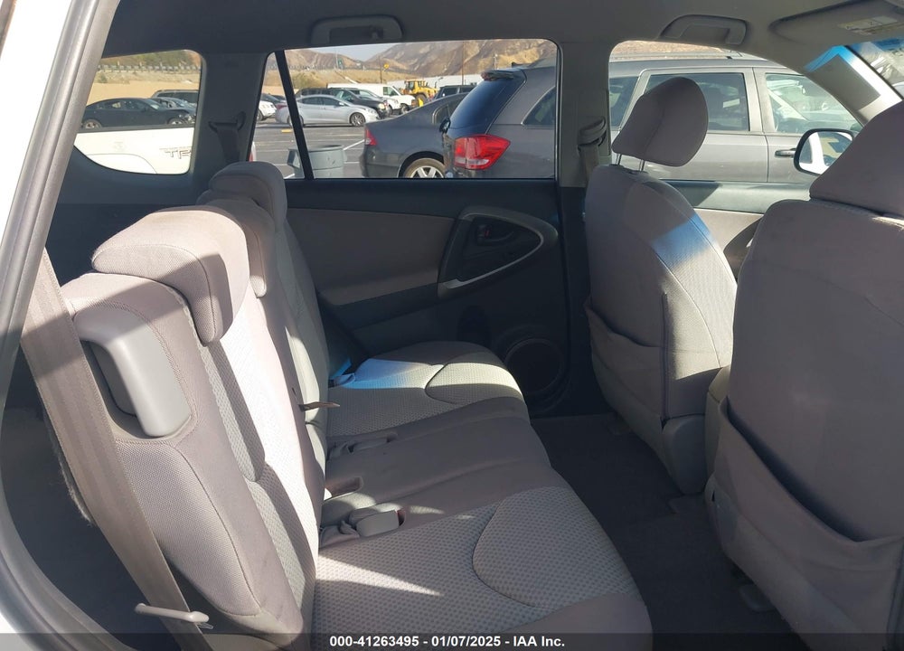 2007 TOYOTA RAV4 VIN: JTMZD33V275057818