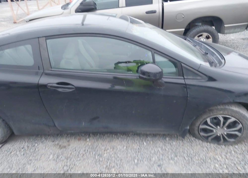 2013 HONDA CIVIC VIN: 2HGFG3B58DH513290