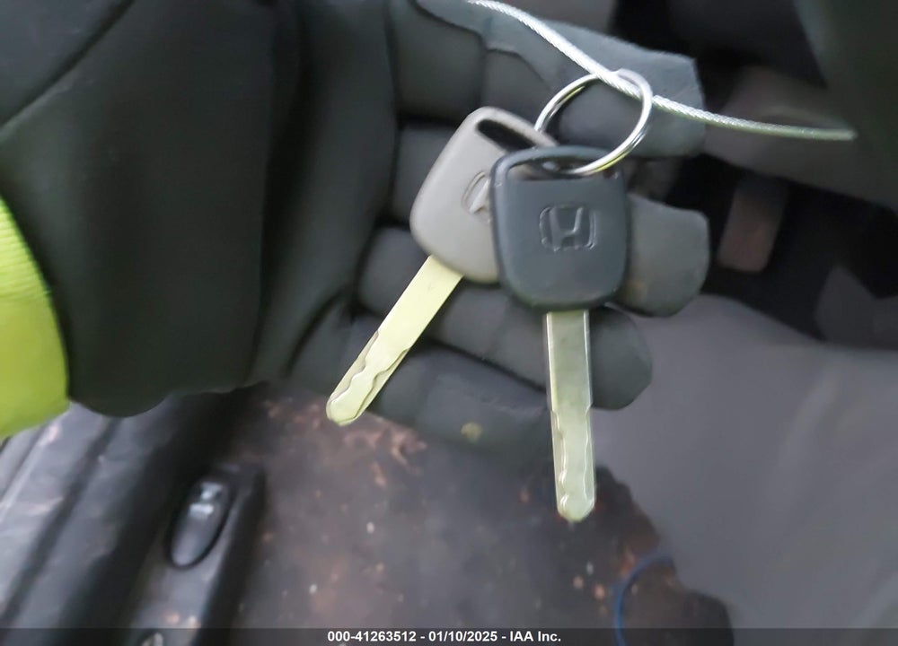2013 HONDA CIVIC VIN: 2HGFG3B58DH513290