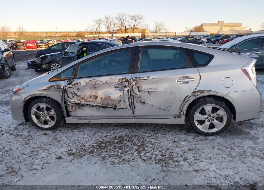 2010 TOYOTA PRIUS V VIN: JTDKN3DU0A0081964