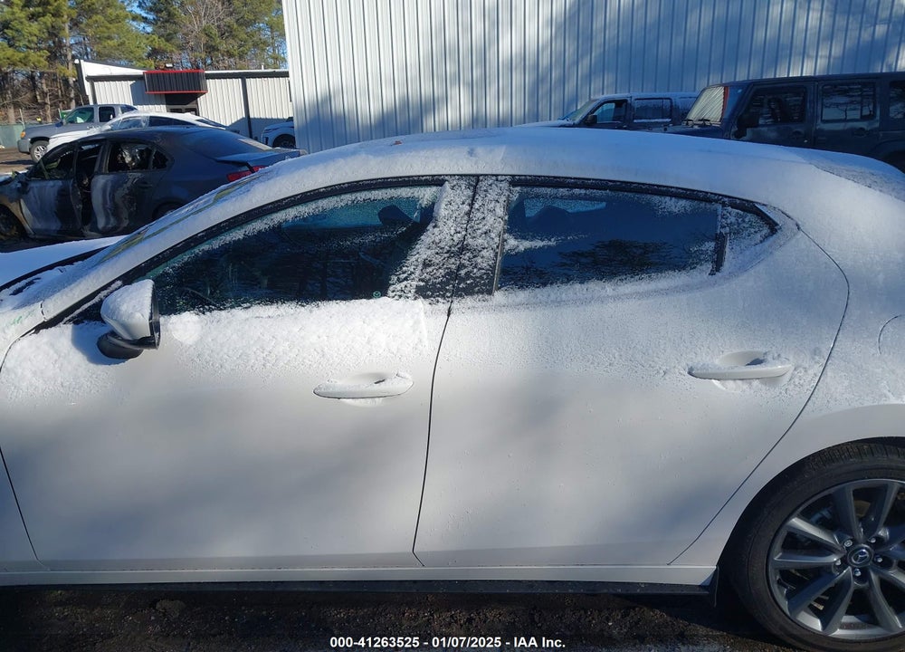 2024 MAZDA MAZDA3 VIN: JM1BPALM3R1701521