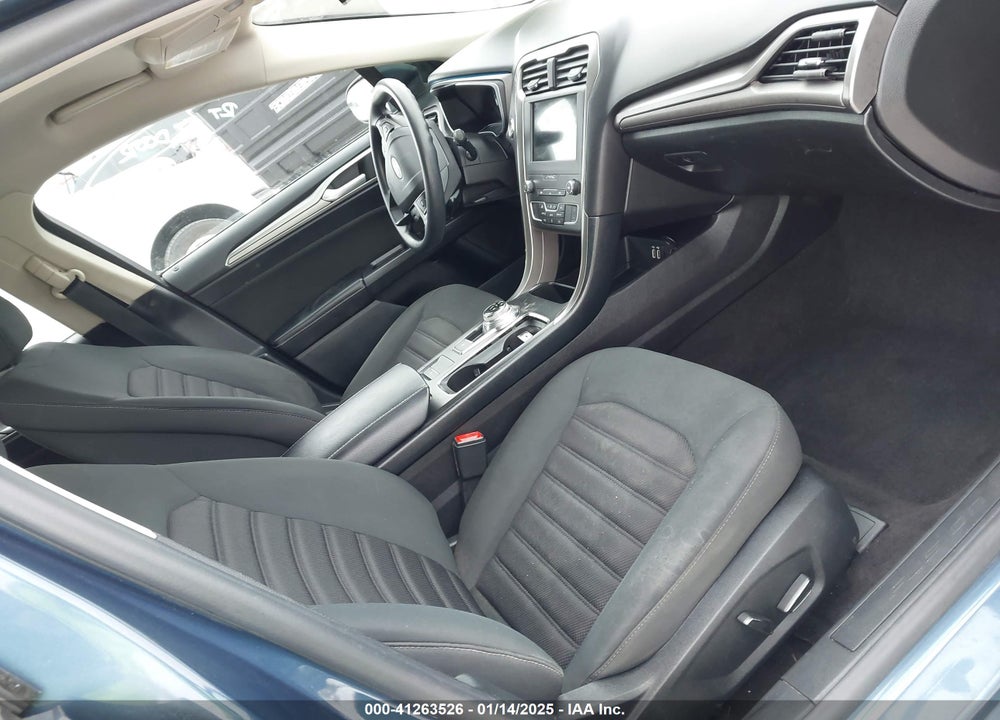 2019 FORD FUSION SE VIN: 3FA6P0HD9KR186112