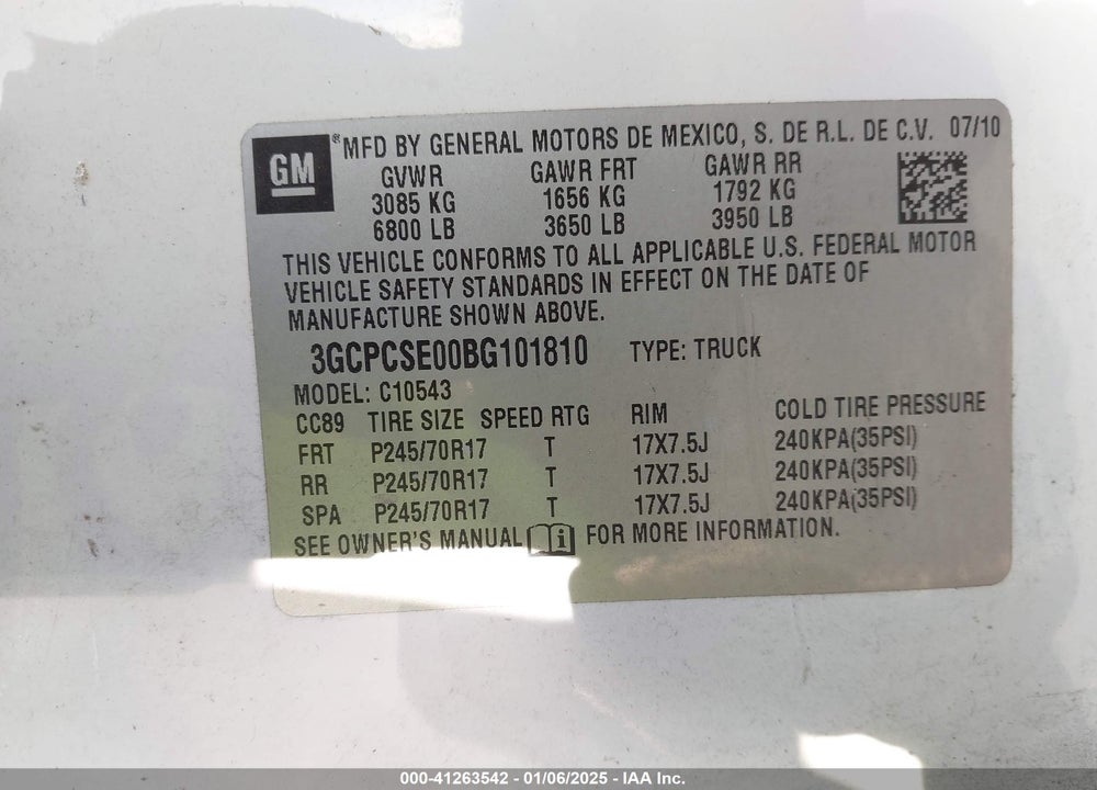 2011 CHEVROLET SILVERADO 1500 VIN: 3GCPCSE00BG101810