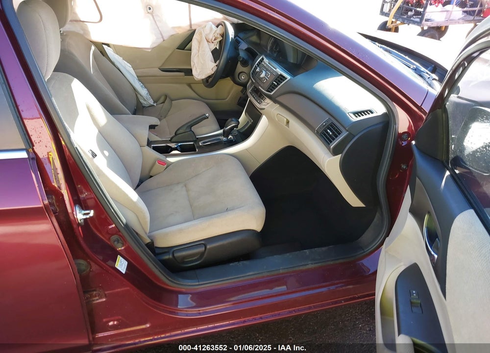 2013 HONDA ACCORD LX VIN: 1HGCR2F35DA116120