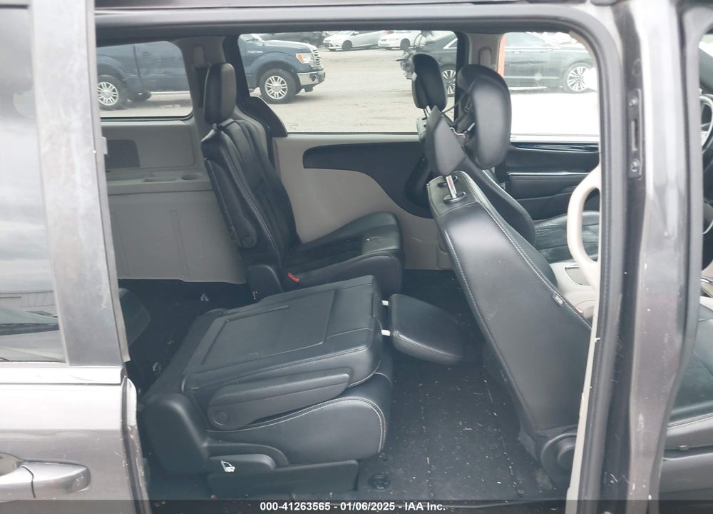 2017 DODGE GRAND CARAVAN SXT VIN: 2C4RDGCG4HR673193