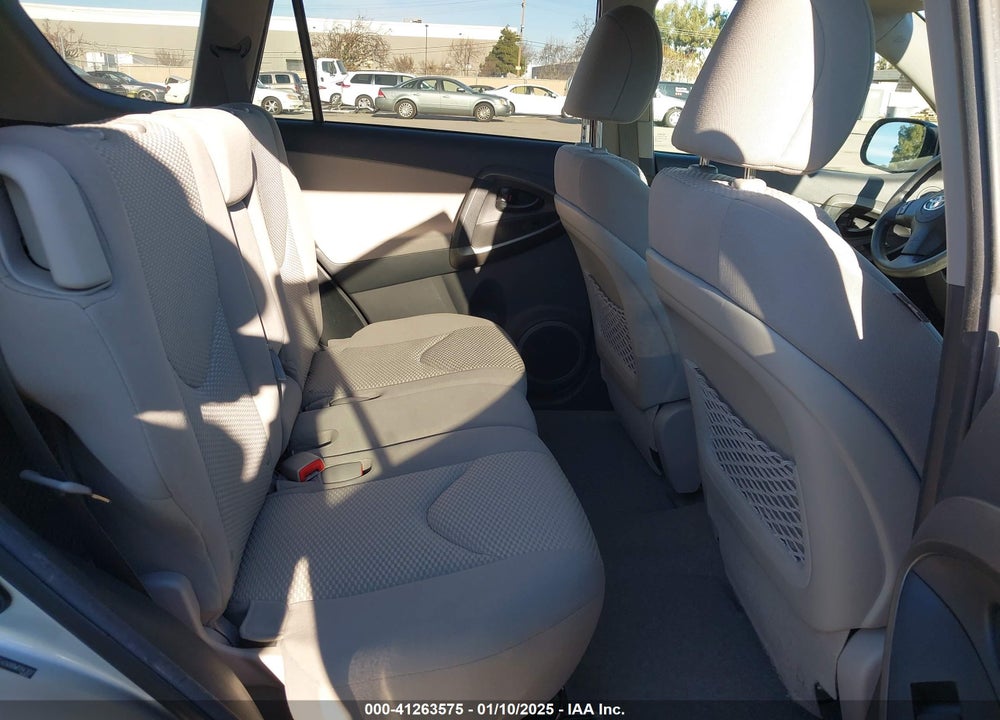 2011 TOYOTA RAV4 VIN: 2T3ZF4DV8BW094307