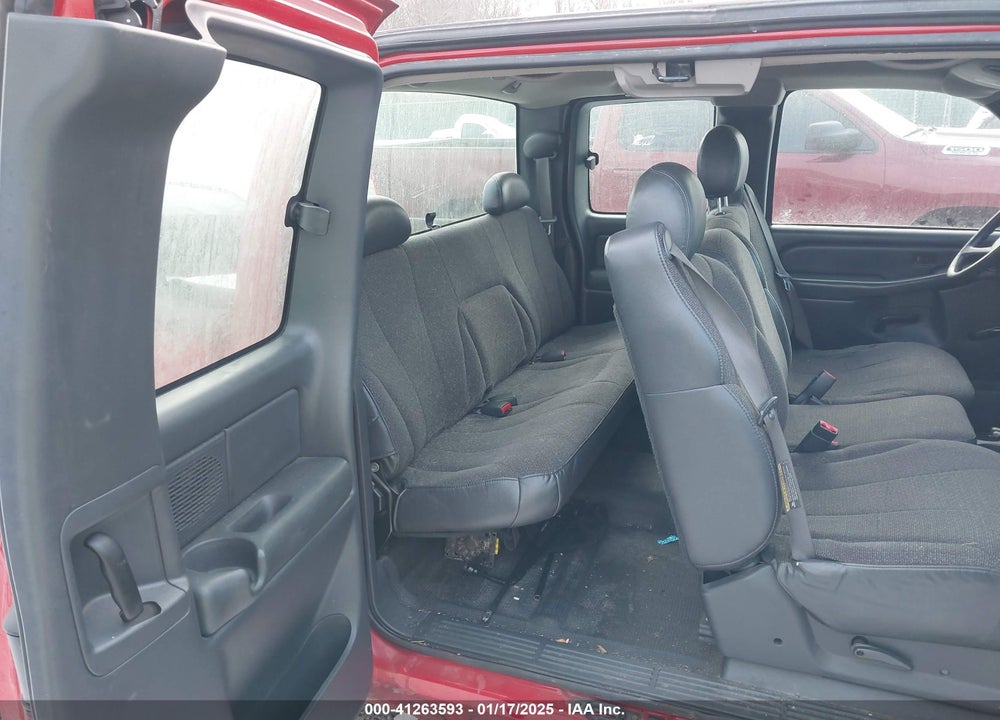 2002 CHEVROLET SILVERADO 1500 VIN: 1GCEK19VX2E171025