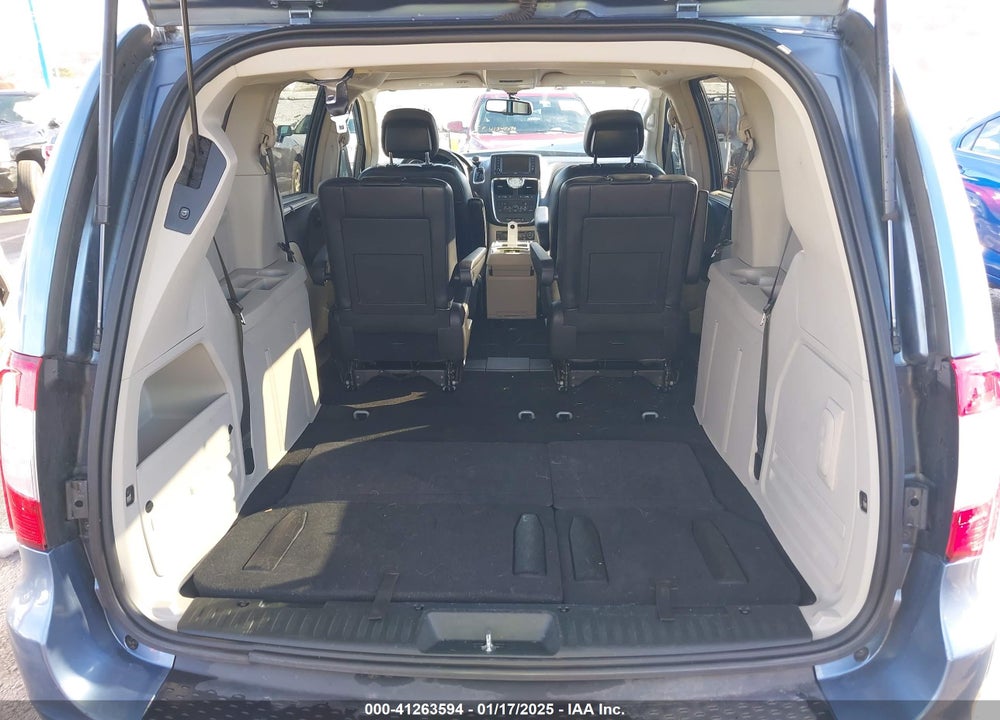 2011 CHRYSLER TOWN & COUNTRY TOURING-L VIN: 2A4RR8DGXBR714451