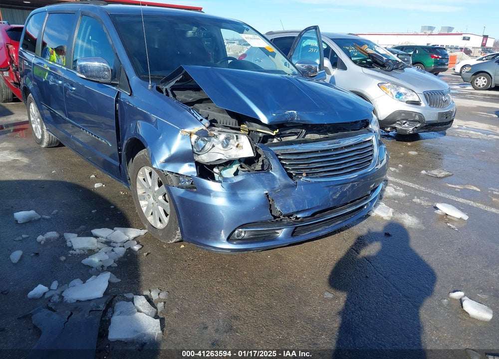 2011 CHRYSLER TOWN & COUNTRY TOURING-L VIN: 2A4RR8DGXBR714451