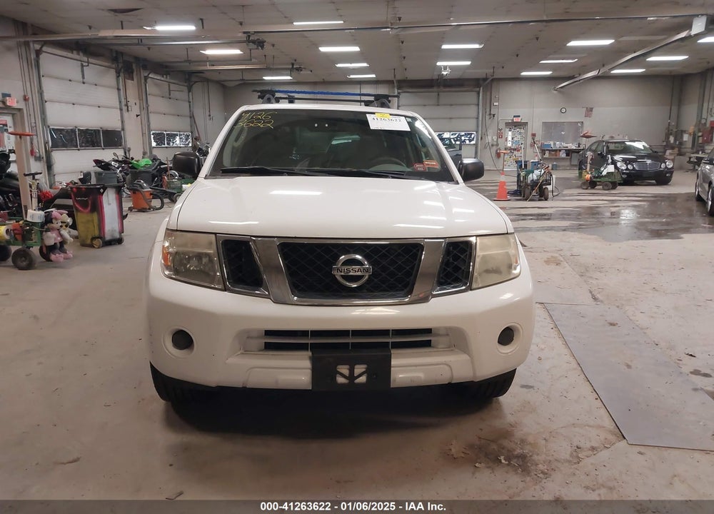 2010 NISSAN PATHFINDER S VIN: 5N1AR1NB5AC621028
