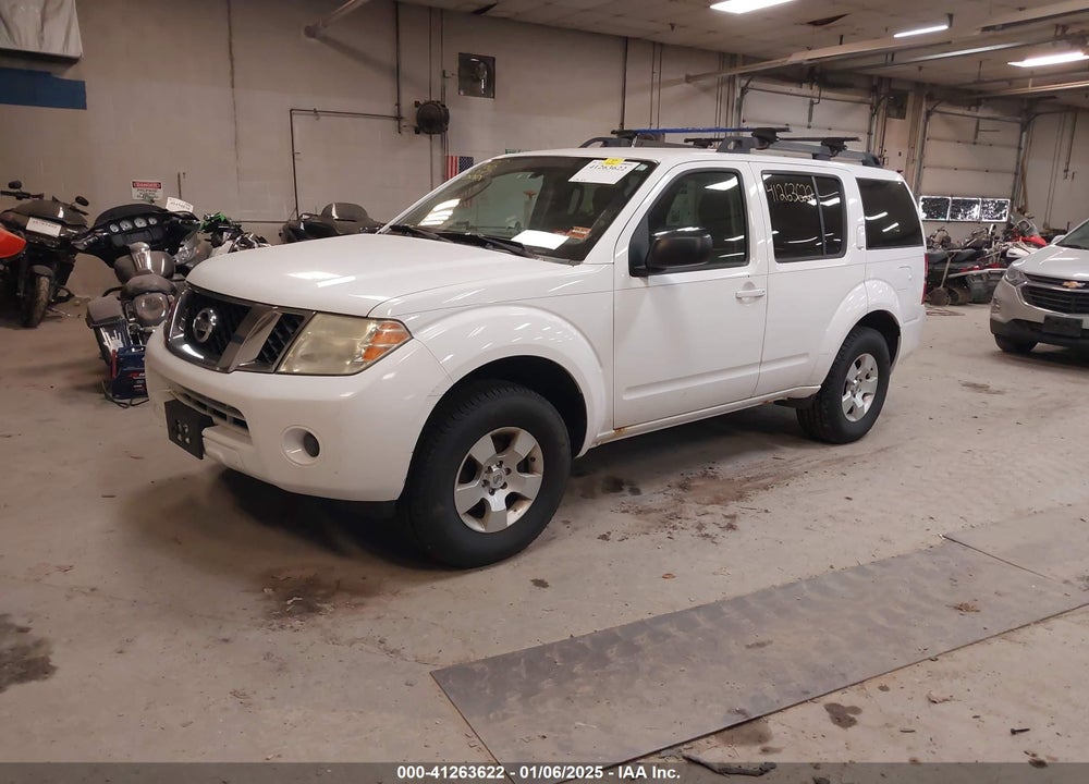 2010 NISSAN PATHFINDER S VIN: 5N1AR1NB5AC621028