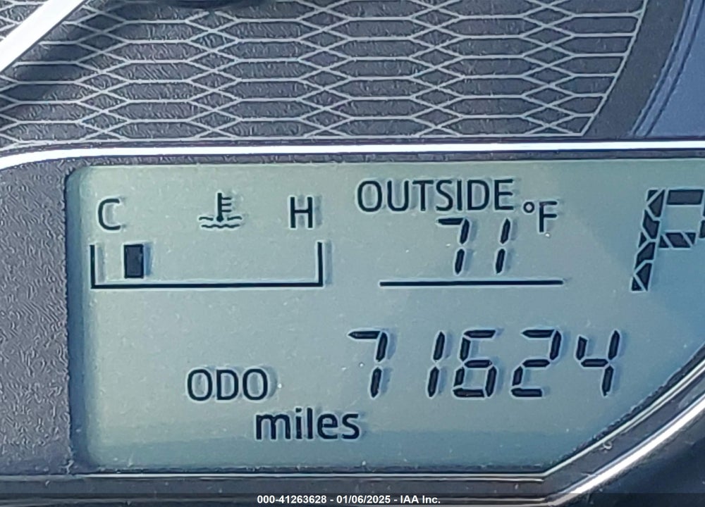 2015 TOYOTA COROLLA LE VIN: 2T1BURHE8FC438572