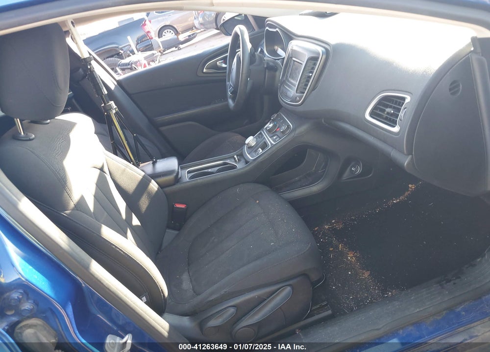 2016 CHRYSLER 200 VIN: 1C3CCCAB5GN102336
