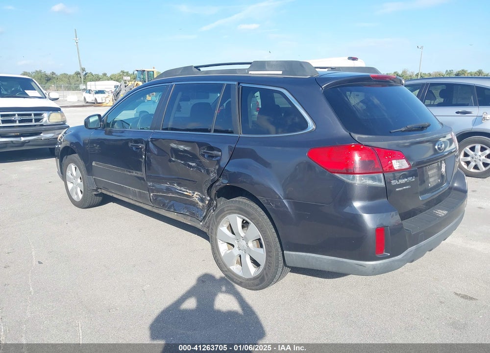 2011 SUBARU OUTBACK 2.5I PREMIUM VIN: 4S4BRBCC7B3403924