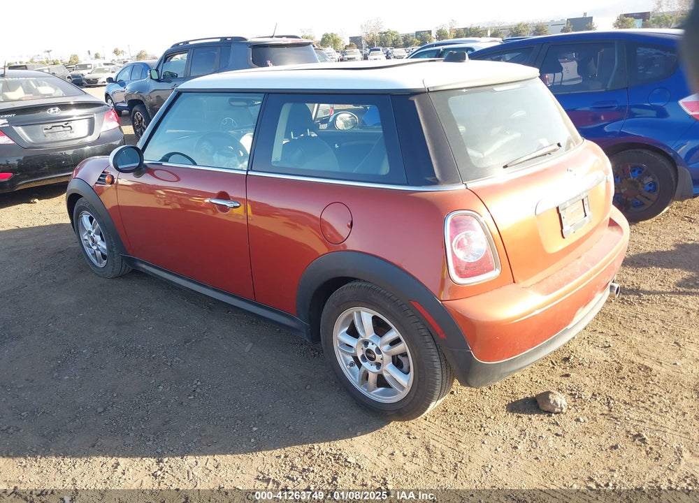 2012 MINI COOPER VIN: WMWSU3C52CT540682