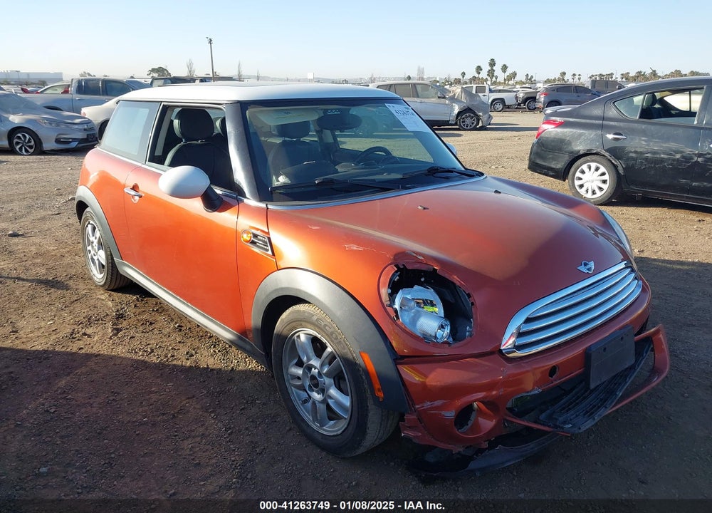 2012 MINI COOPER VIN: WMWSU3C52CT540682