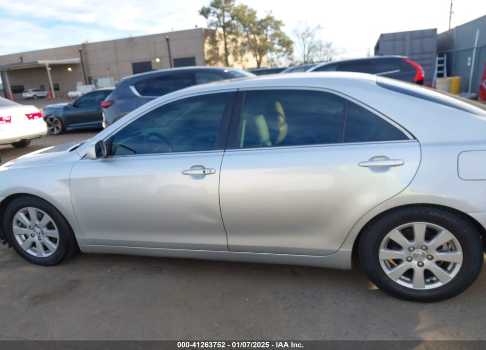 2009 TOYOTA CAMRY XLE V6 VIN: JTNBK46K893039090