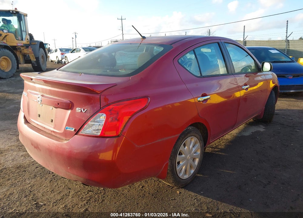 2013 NISSAN VERSA 1.6 SV VIN: 3N1CN7AP8DL838307
