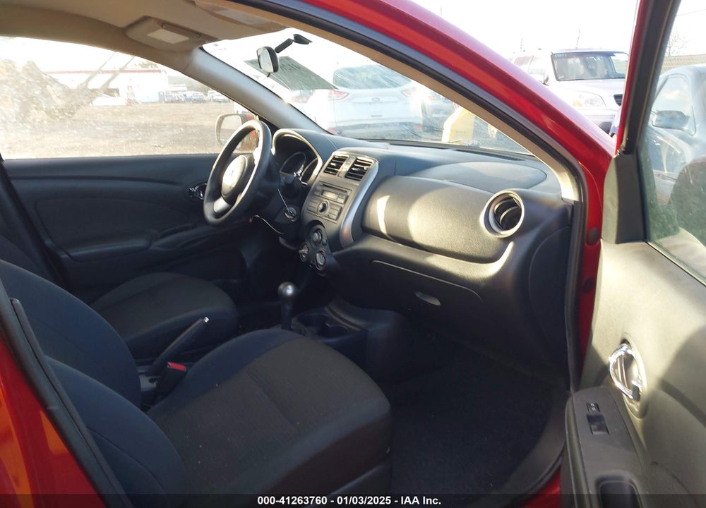 2013 NISSAN VERSA 1.6 SV VIN: 3N1CN7AP8DL838307