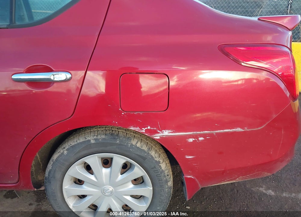 2013 NISSAN VERSA 1.6 SV VIN: 3N1CN7AP8DL838307