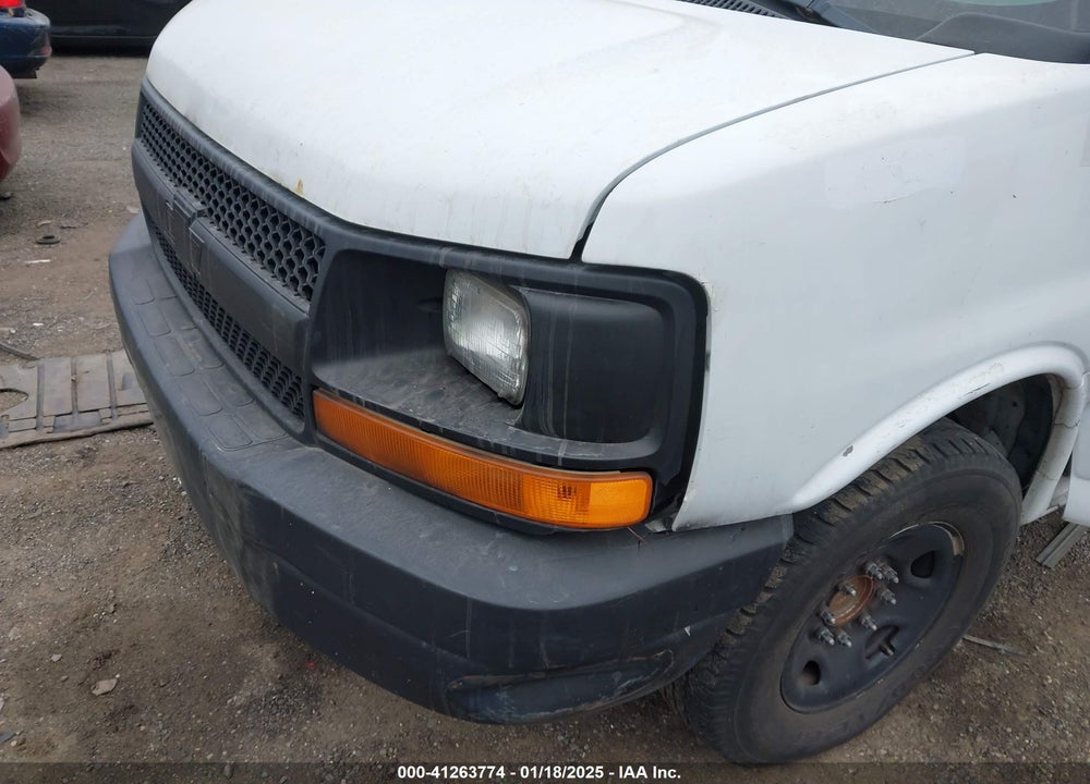 2008 CHEVROLET EXPRESS LS VIN: 1GNHG35KX81223024