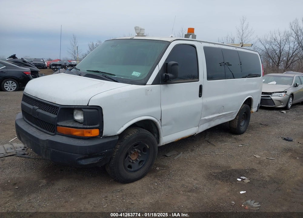 2008 CHEVROLET EXPRESS LS VIN: 1GNHG35KX81223024