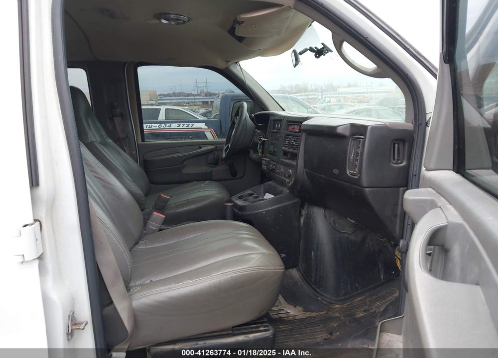 2008 CHEVROLET EXPRESS LS VIN: 1GNHG35KX81223024