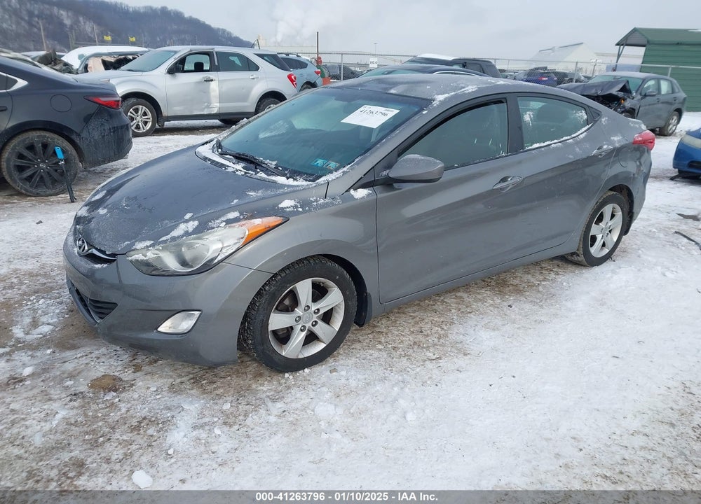 2013 HYUNDAI ELANTRA GLS VIN: 5NPDH4AE6DH395113