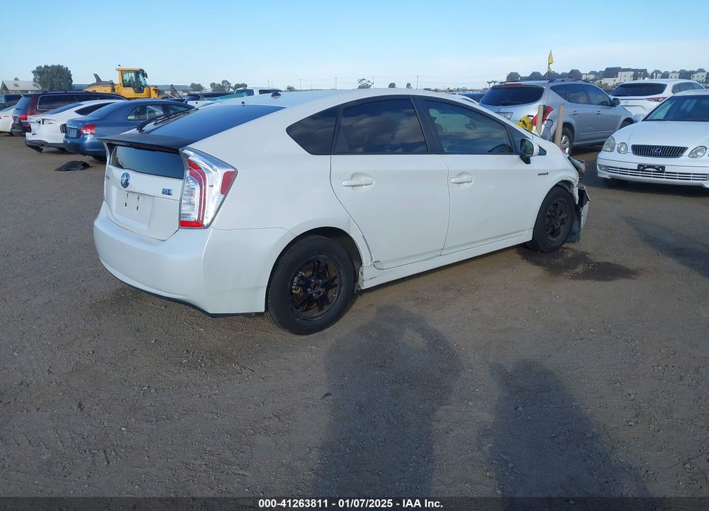 2014 TOYOTA PRIUS VIN: JTDKN3DU2E1755564