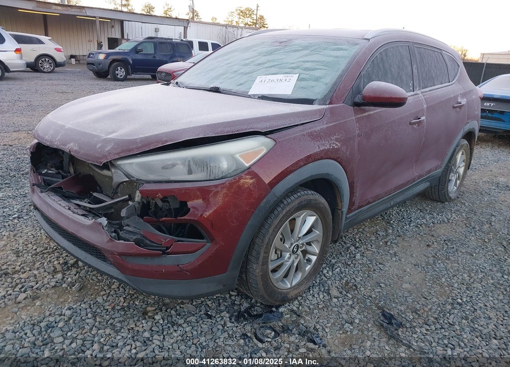 2016 HYUNDAI TUCSON SE VIN: KM8J33A47GU213850