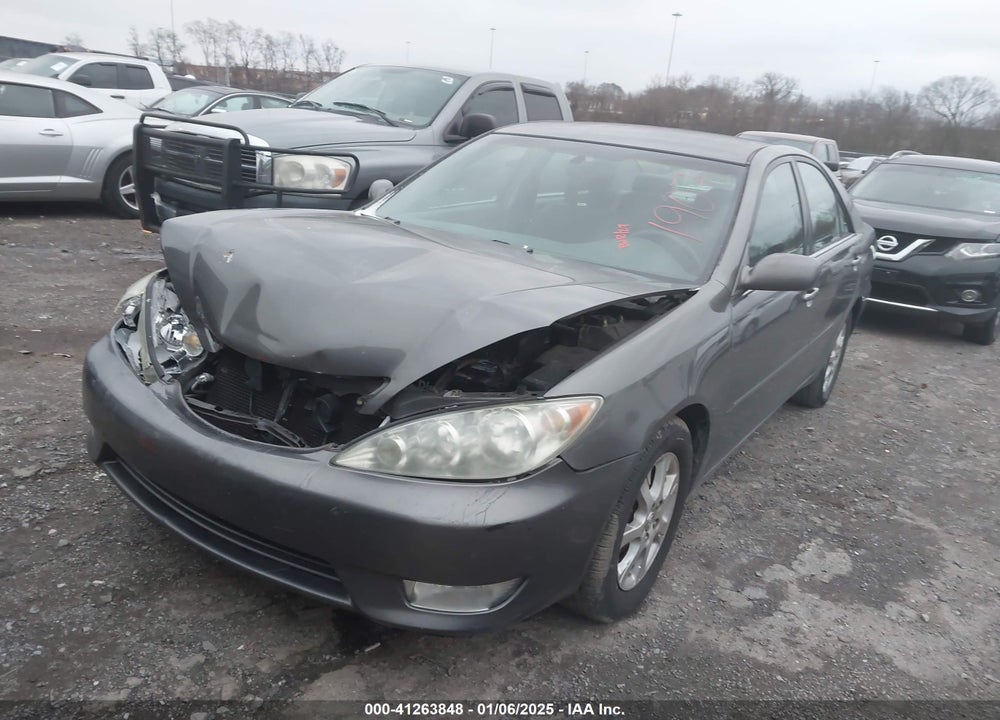 2005 TOYOTA CAMRY XLE VIN: 4T1BE30K35U581907