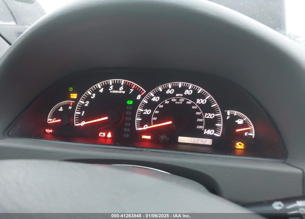2005 TOYOTA CAMRY XLE VIN: 4T1BE30K35U581907