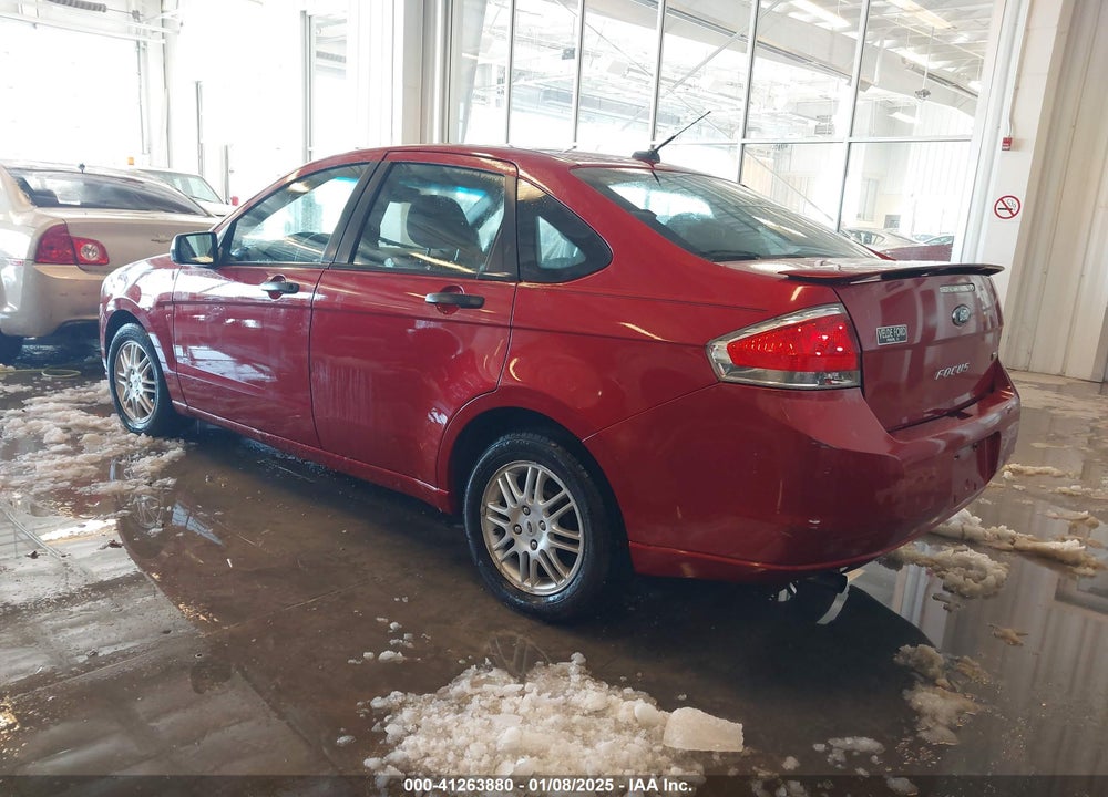 2011 FORD FOCUS SE VIN: 1FAHP3FN5BW129411