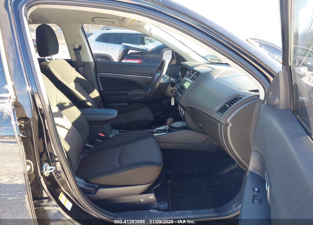 2019 MITSUBISHI OUTLANDER SPORT 2.0 LE VIN: JA4AR3AU9KU025689